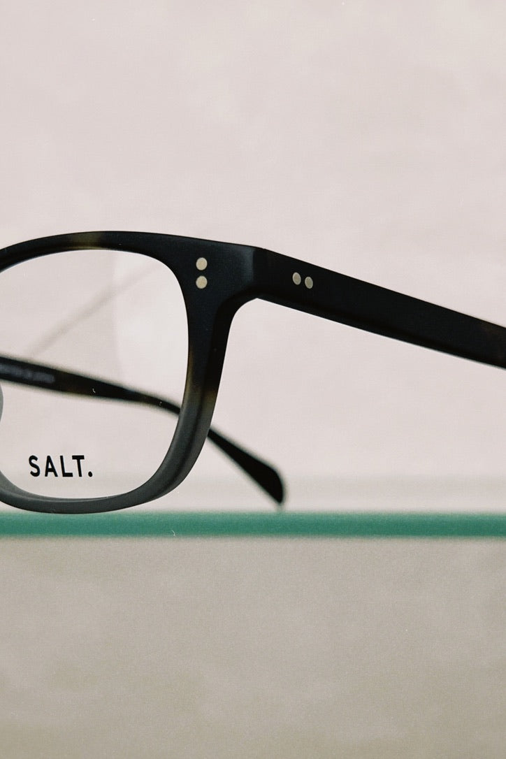 SALT. Zissou 52 in Matte Earth Grey