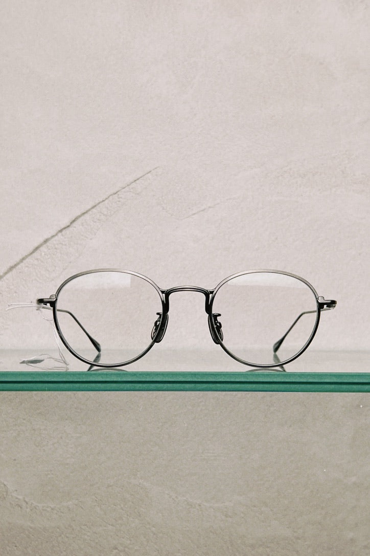 Taylor with Respect - hoop in Antique Silber
