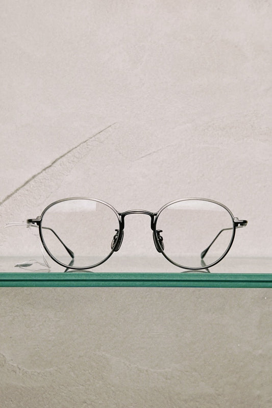 Taylor with Respect - hoop in Antique Silber
