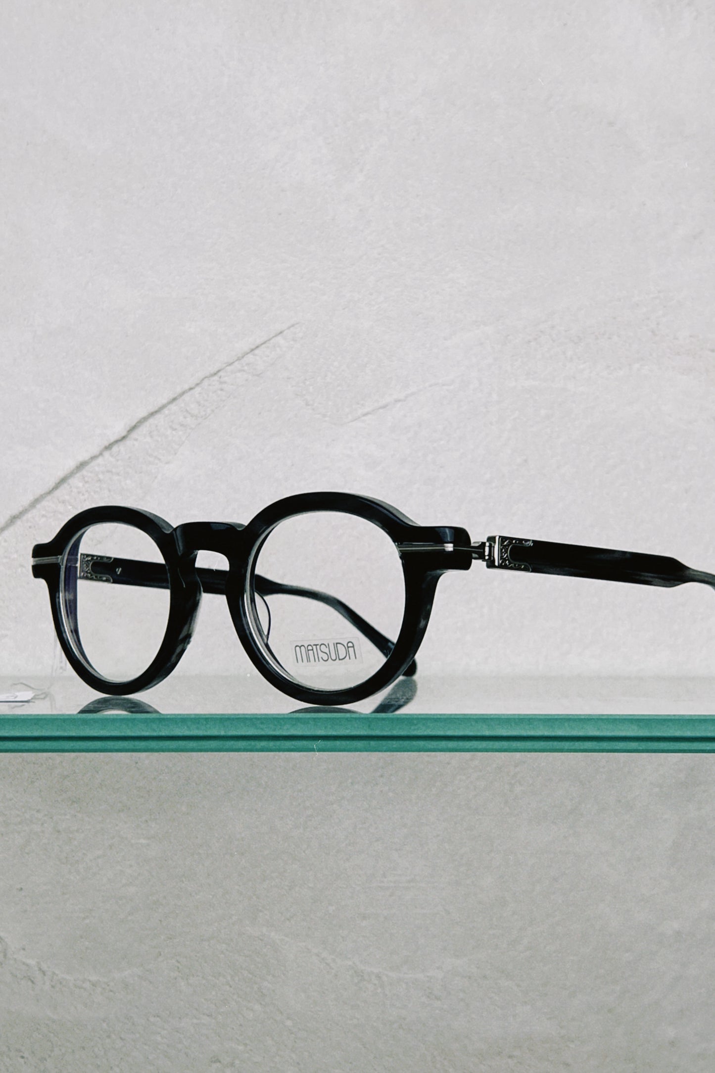 MATSUDA M2050 in Black Stripe - Brushed Silver