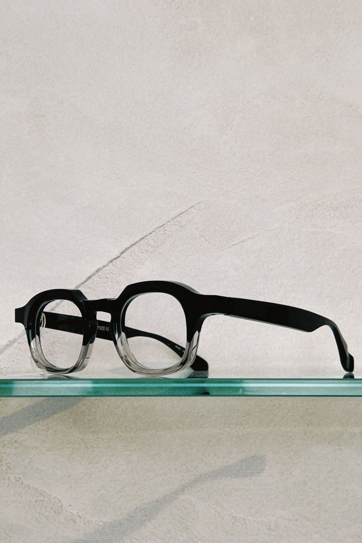 Factory 900 RF-072 col.084 : Black Two-Tone