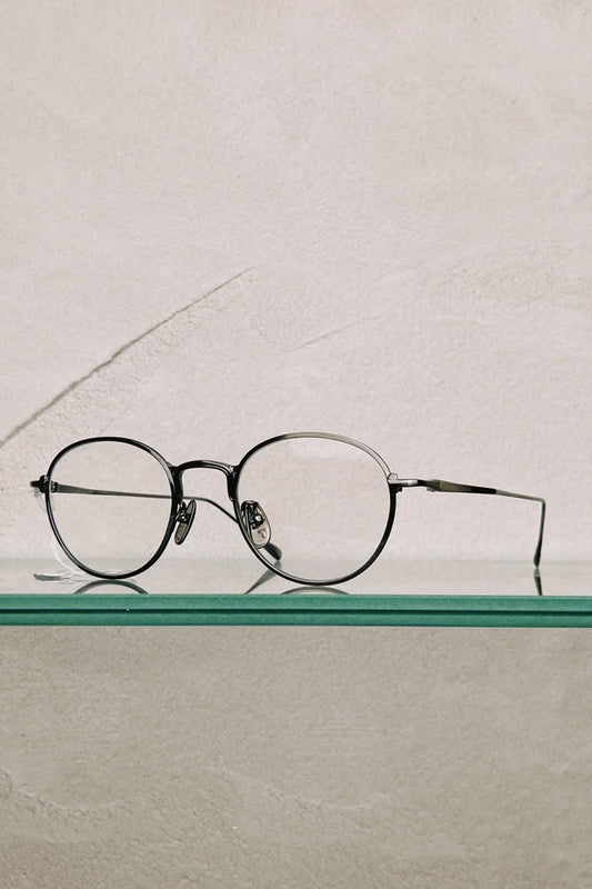 Taylor with Respect - hoop in Antique Silber