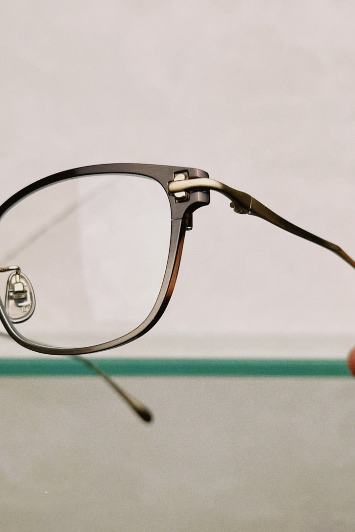 Taylor with Respect - merge in Brown & Gold Gradation