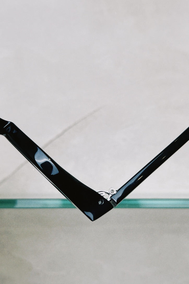 FACTORY 900 RF-151 in black