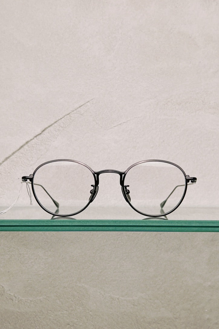 Taylor with Respect - hoop in Shining Grey