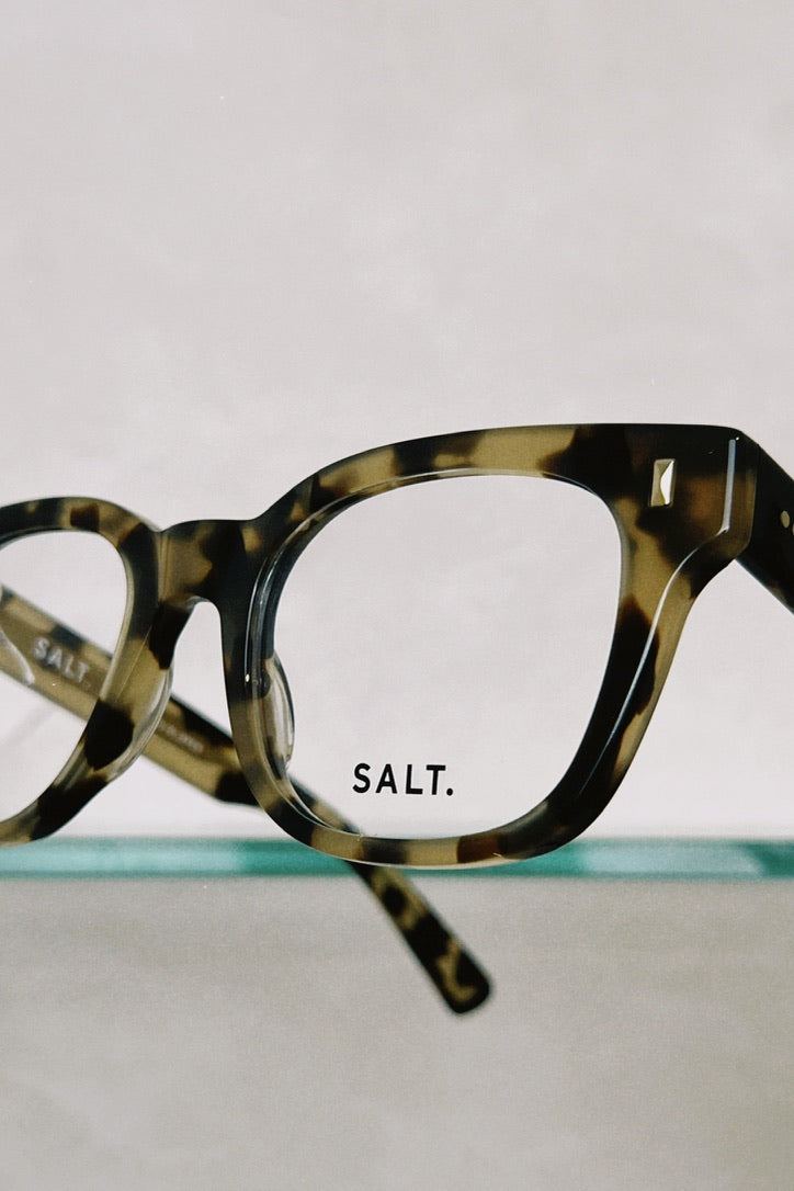 SALT. Jennings in Blonde Havana